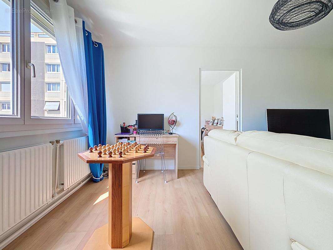 Appartement à SAINT-PRIEST