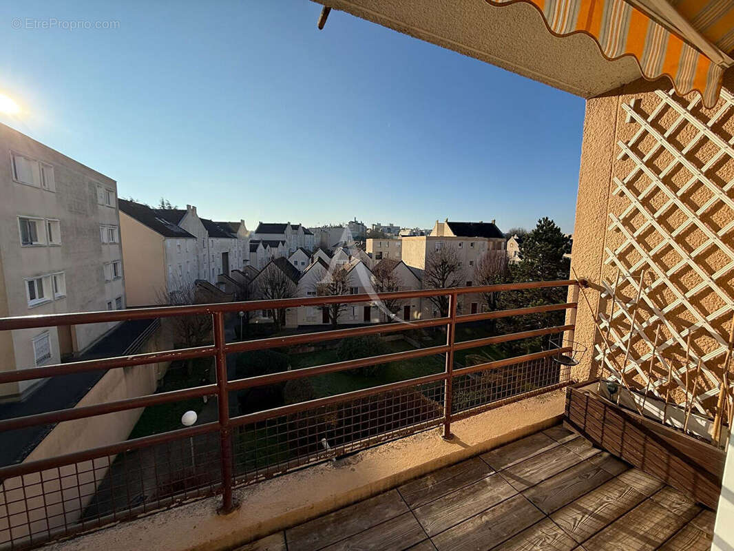 Appartement à LOGNES