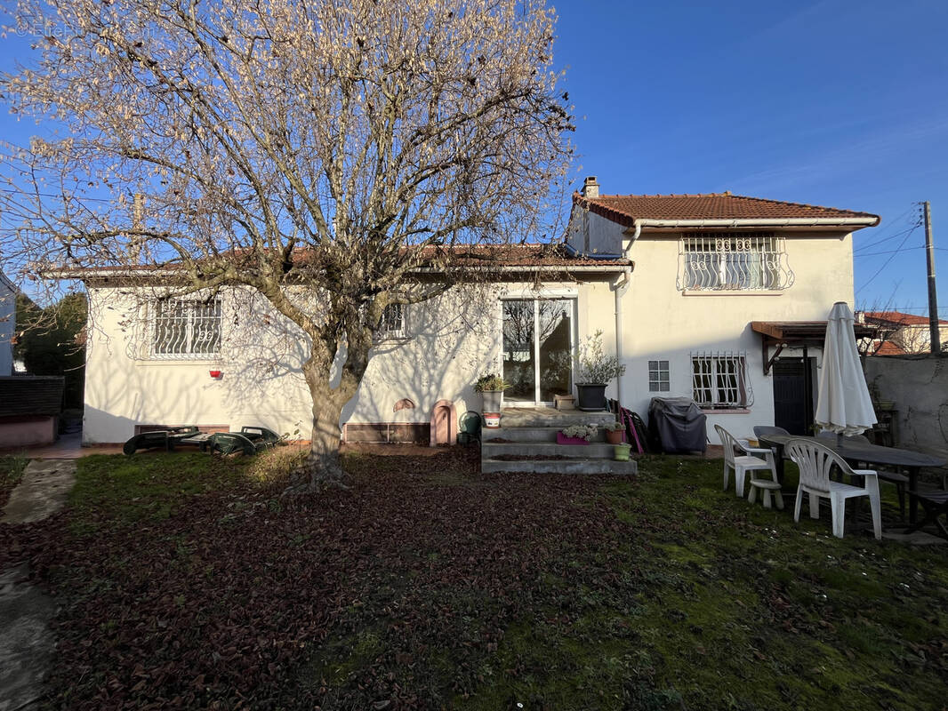 Maison à PARAY-VIEILLE-POSTE