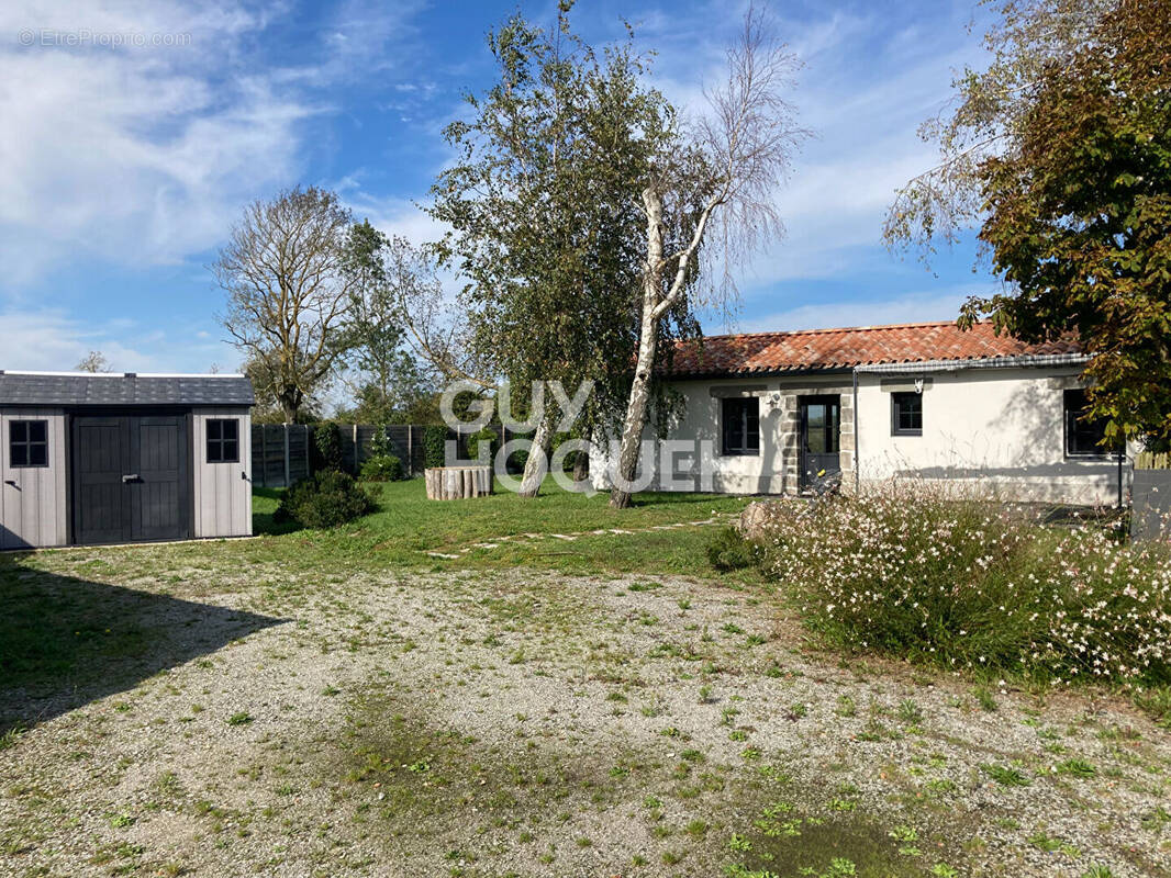 Maison à SAINT-HILAIRE-DE-RIEZ