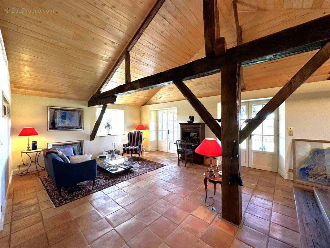 Maison à PARDAILLAN