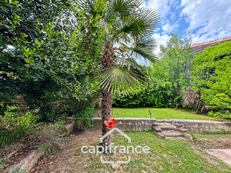 Maison à CHATEAUNEUF-DE-GALAURE