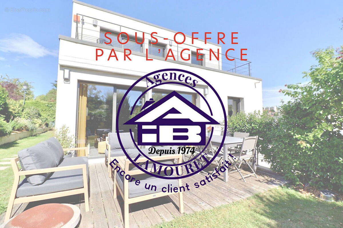 Maison à MAREIL-MARLY