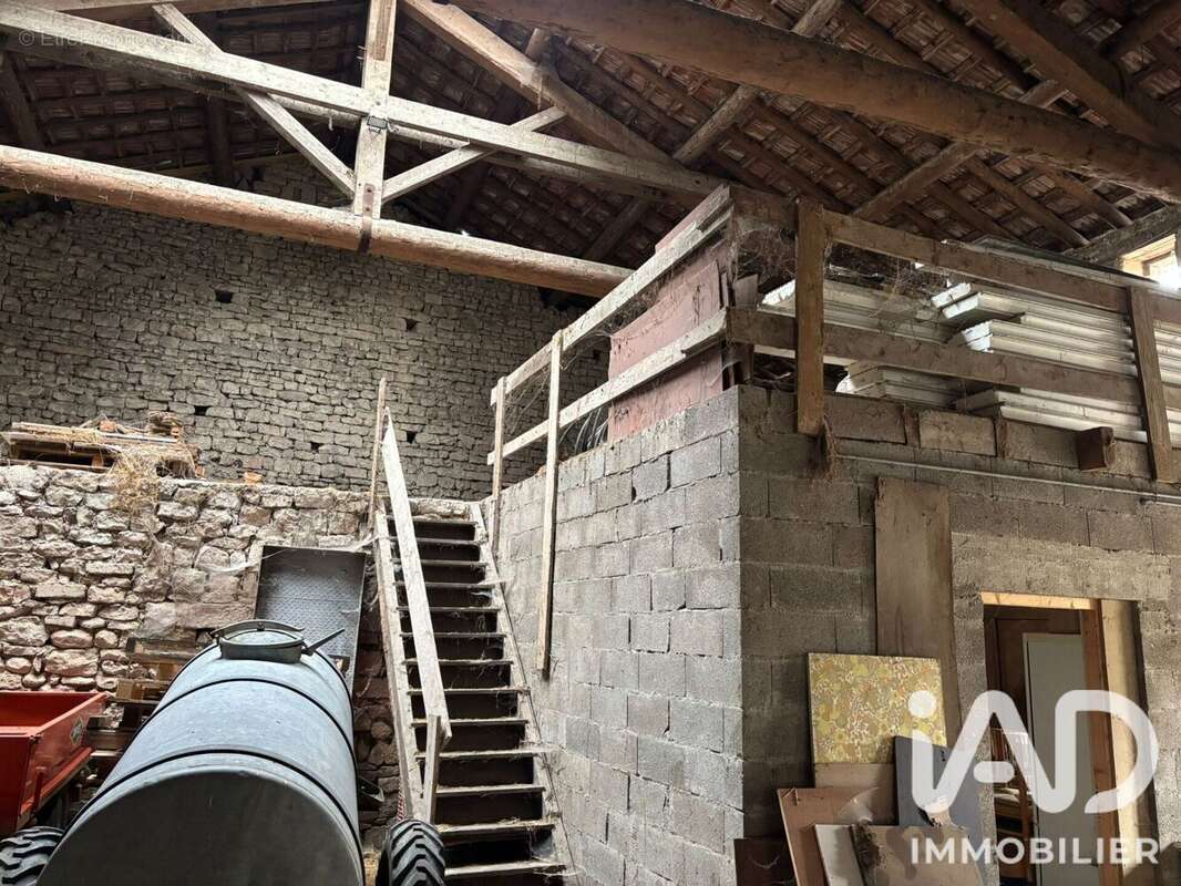 Maison 336 m² à Baudignecourt  - photo 6