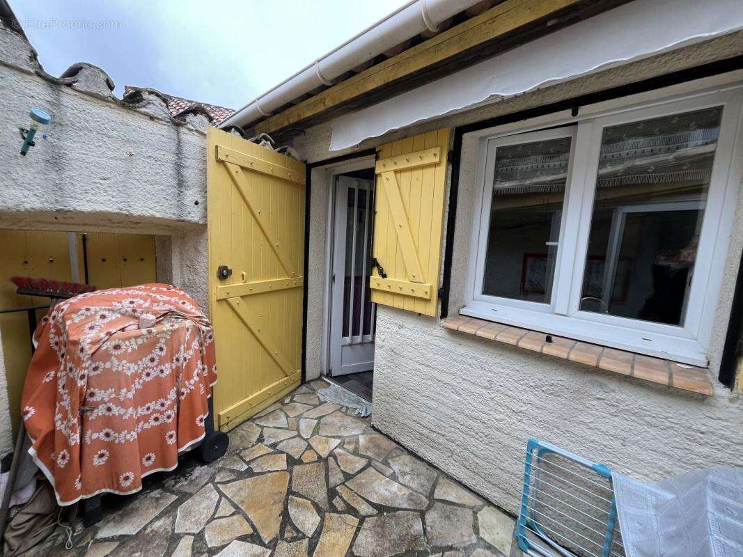 Maison à CESSERAS