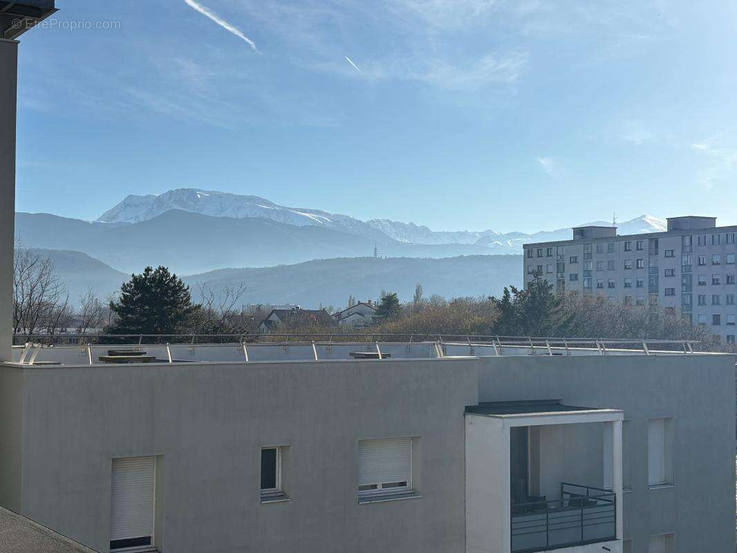 Appartement à ECHIROLLES