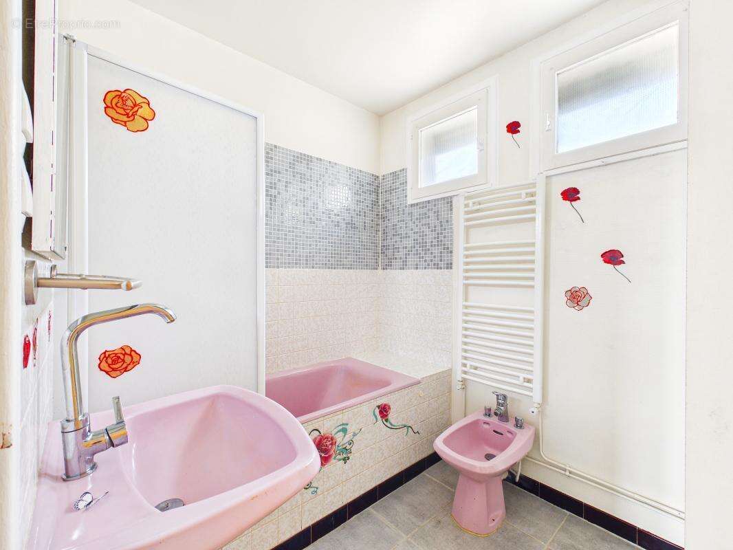 Maison 90 m² à Saint-Barthelemy  - photo 8
