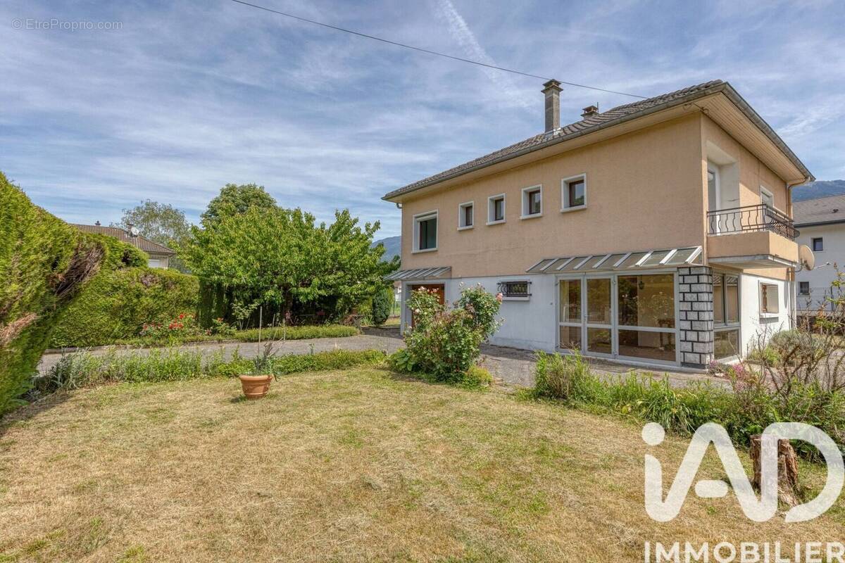 Photo 1 - Maison à LA ROCHETTE