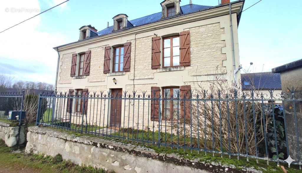 Maison à ANTRAN