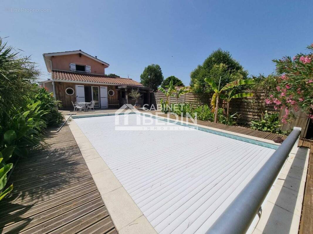 Maison à GUJAN-MESTRAS