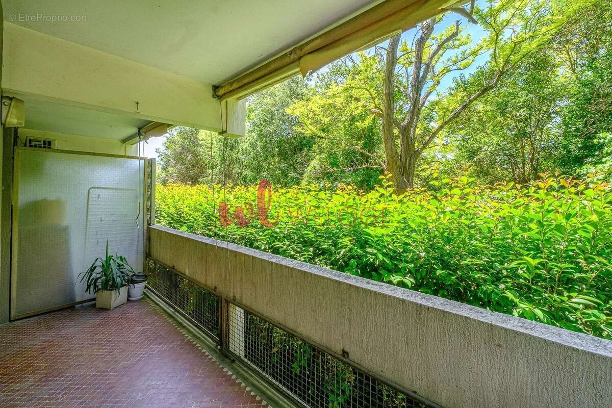 Appartement à MARSEILLE-12E