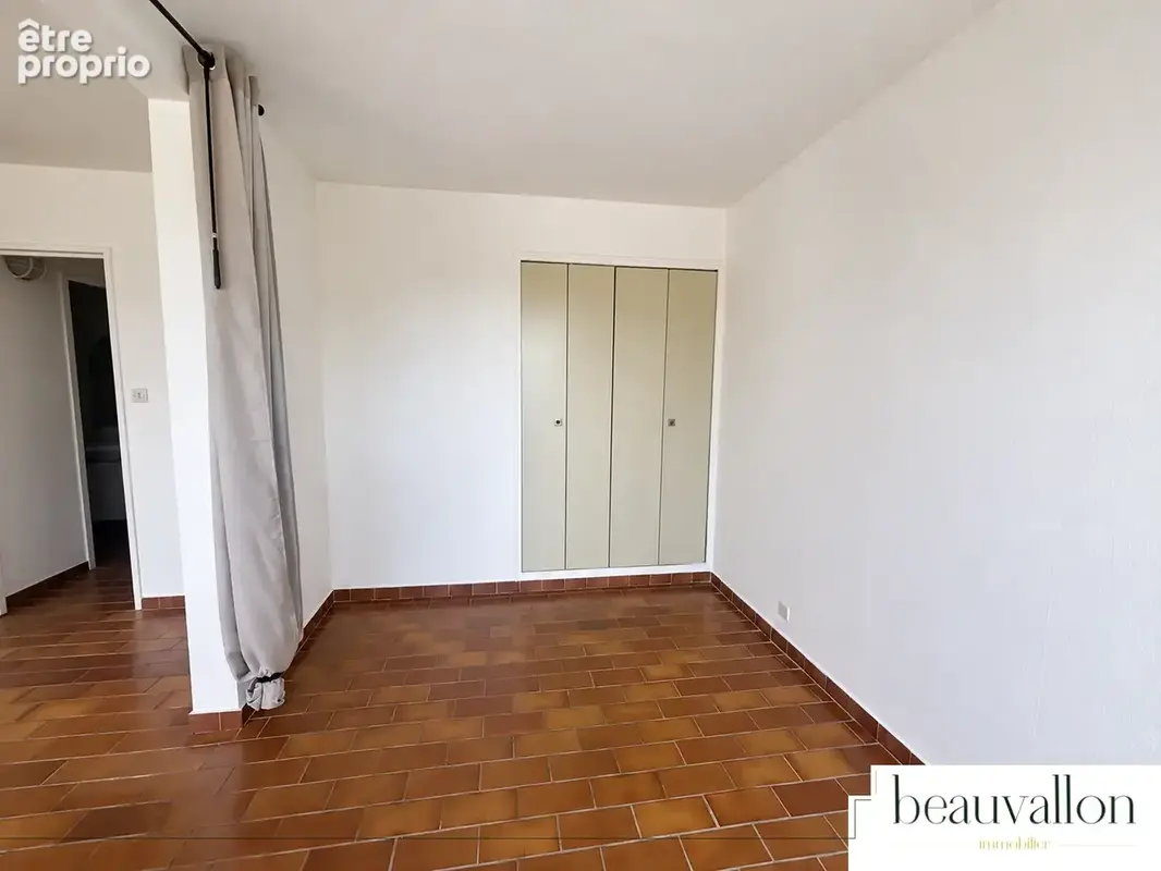 Vente T1 29m2 + terrasse 9m2 - Saint Cyr/Mer La Madrague - photo 6