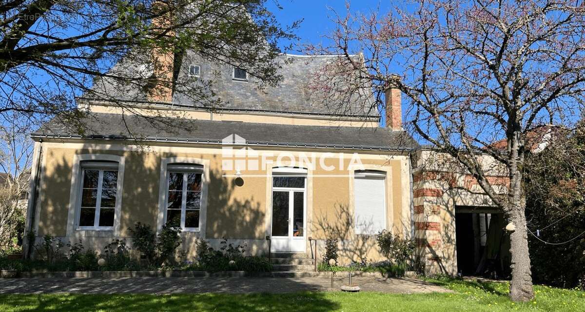 Maison à BEAUMONT-SUR-SARTHE