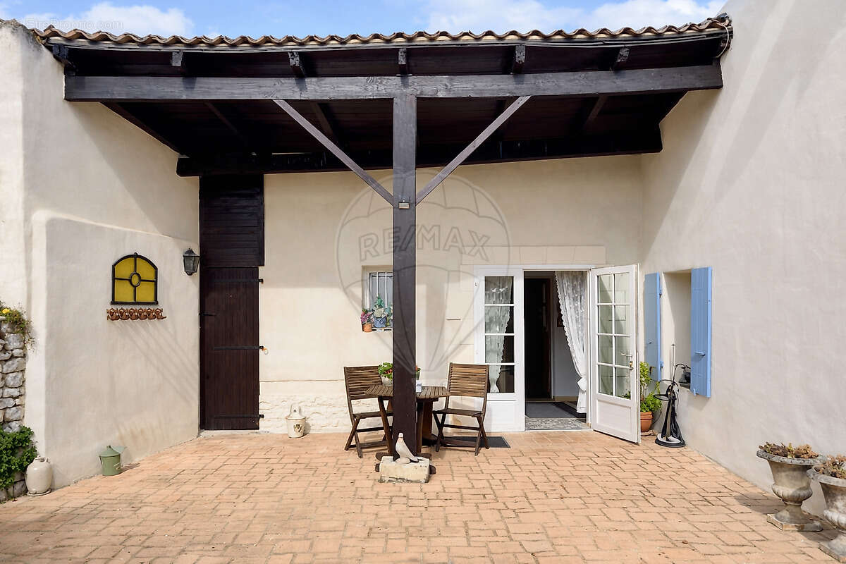 Maison à ETAULES