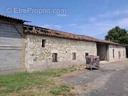 Maison à LAROQUE-TIMBAUT