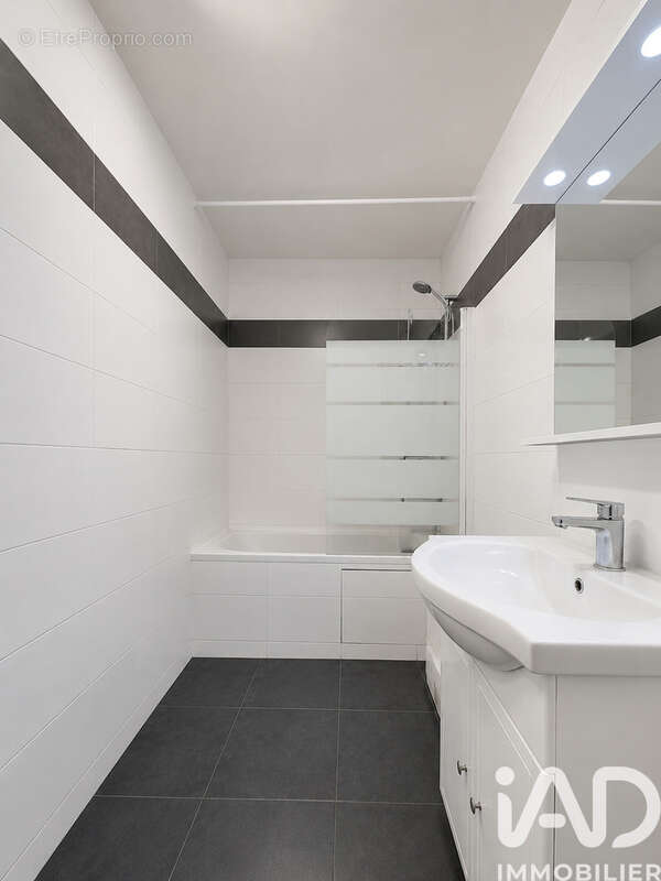 Photo 9 - Appartement à ROSNY-SOUS-BOIS