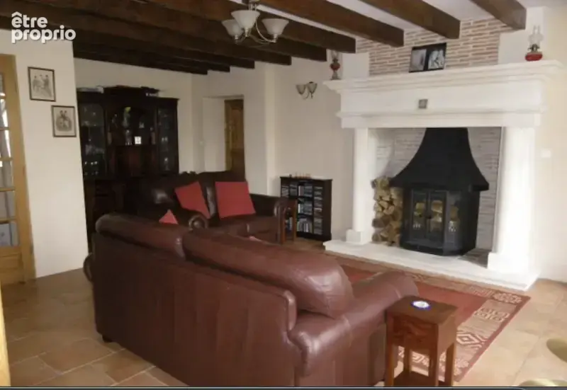 Belle maison en pierre, divisée n 3, avec une piscine, grange et grand jardin - photo 5