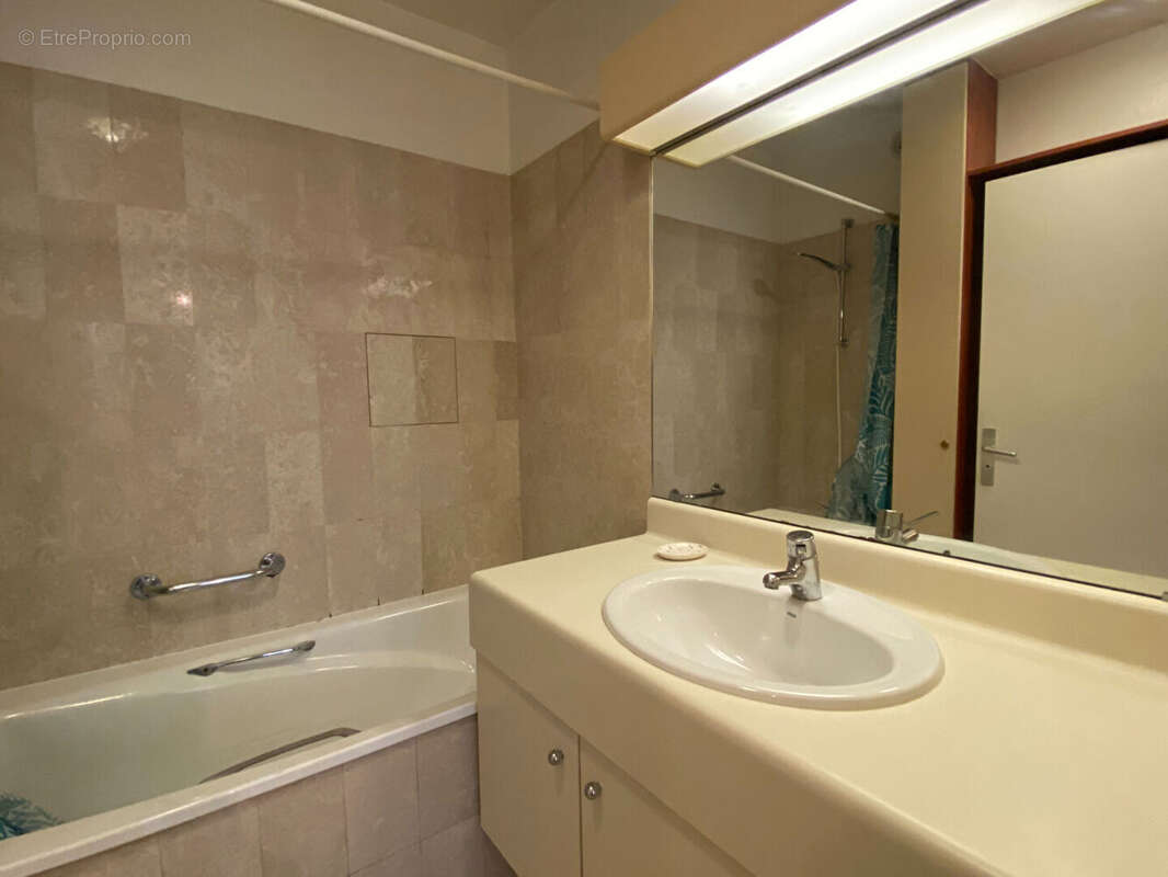 Appartement à CHATILLON