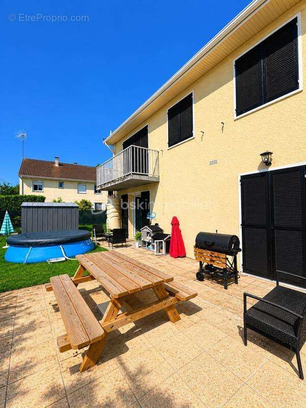 Maison familiale avec suite parentale, à pied de la gare de Gisors - photo 20