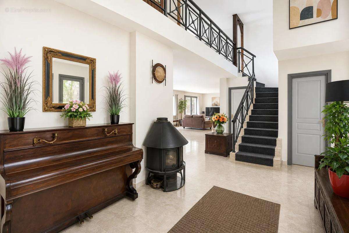 Maison à CHAMPAGNE-SUR-OISE