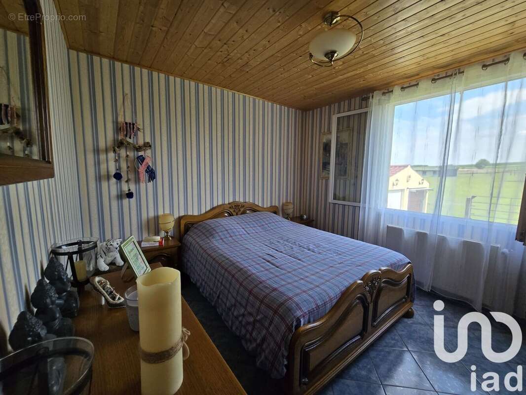 Photo 8 - Maison à OSSEY-LES-TROIS-MAISONS