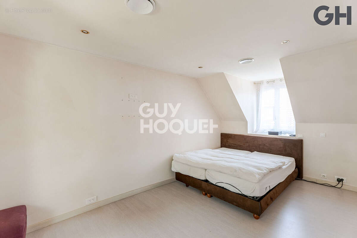 Charmante maison de 5 pieces  (109.78 m²)  à soisy-sur-seine - photo 7