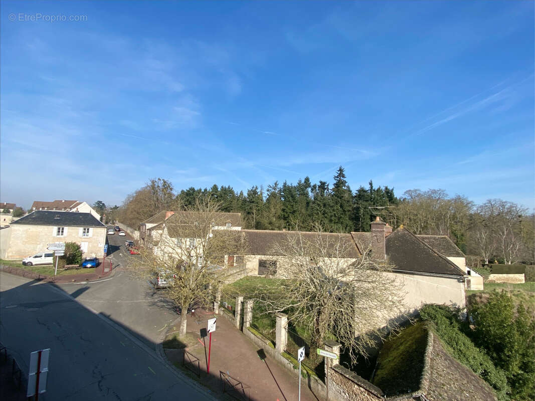 Appartement à HOUDAN