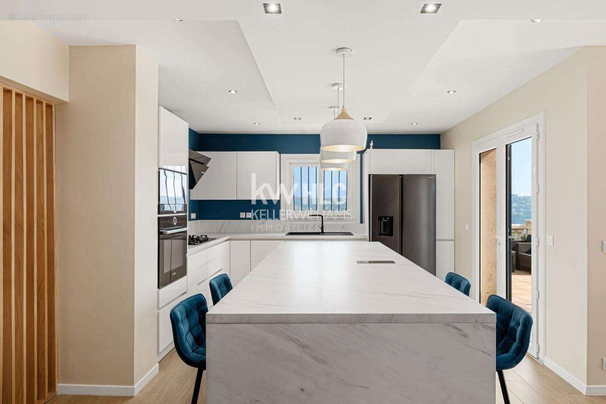 Maison à SAINT-LAURENT-DU-VAR