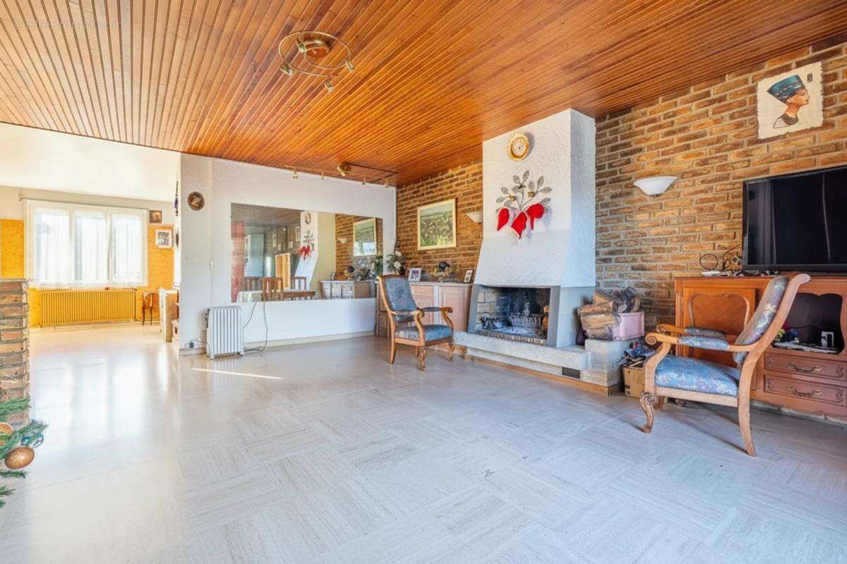 Maison à VILLENEUVE-SAINT-GEORGES