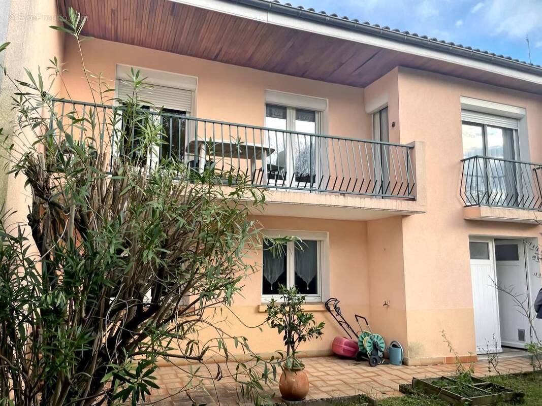 Maison à GUILHERAND-GRANGES