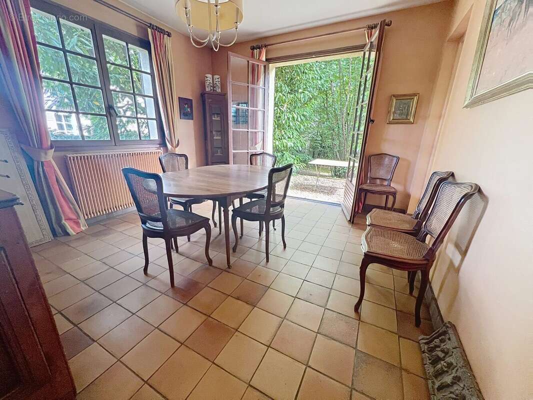 Maison à VAUCRESSON
