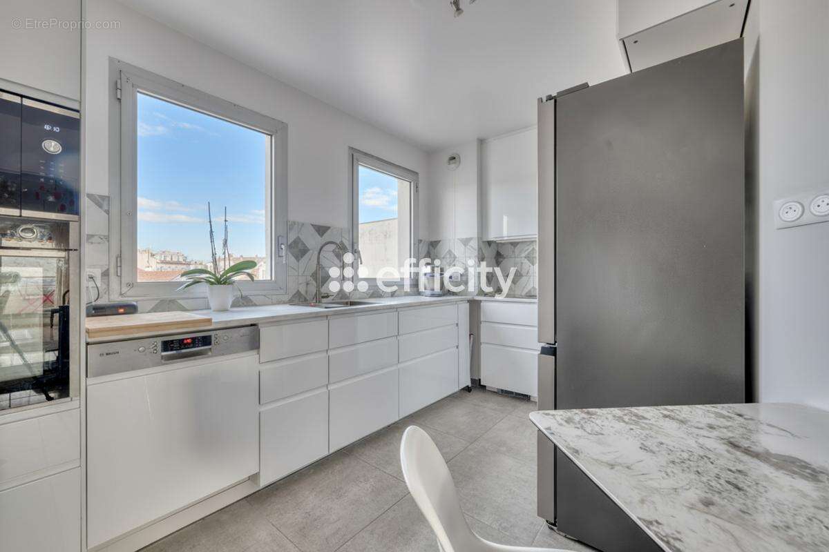 Appartement à NOGENT-SUR-MARNE