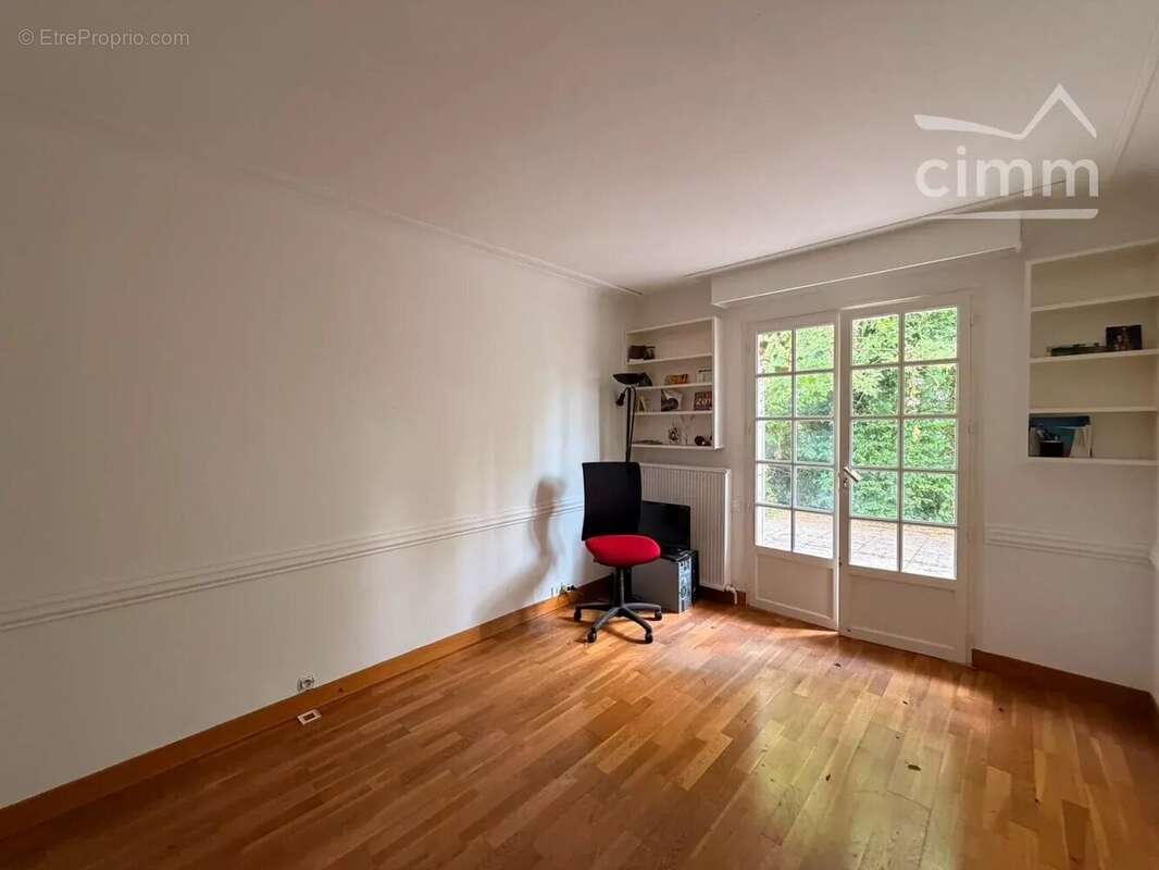 Maison à SAINT-GERVAIS-LA-FORET