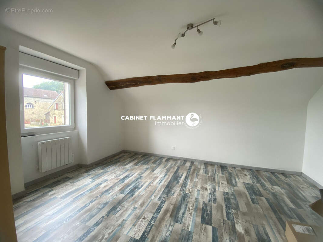 Maison à VERREY-SOUS-SALMAISE