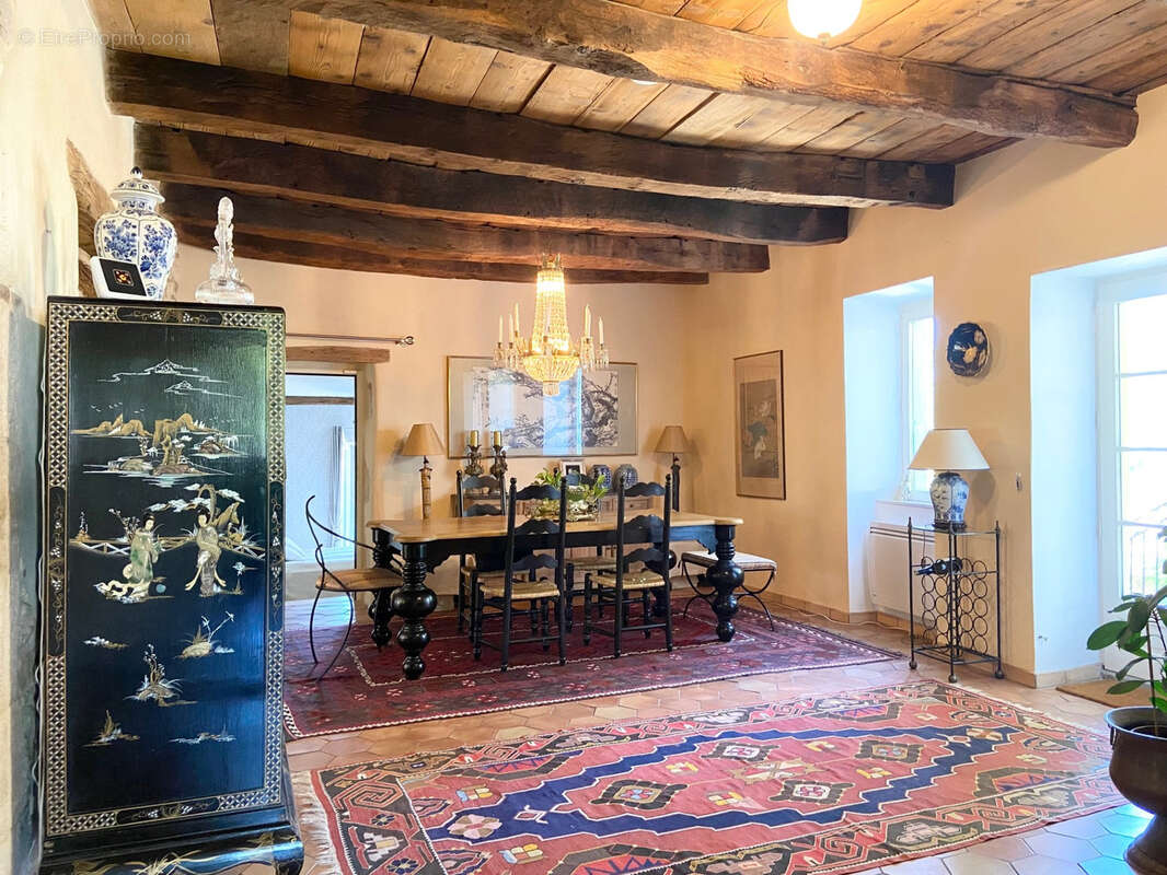 Maison à SAINT-ANDRE-DE-ROQUEPERTUIS