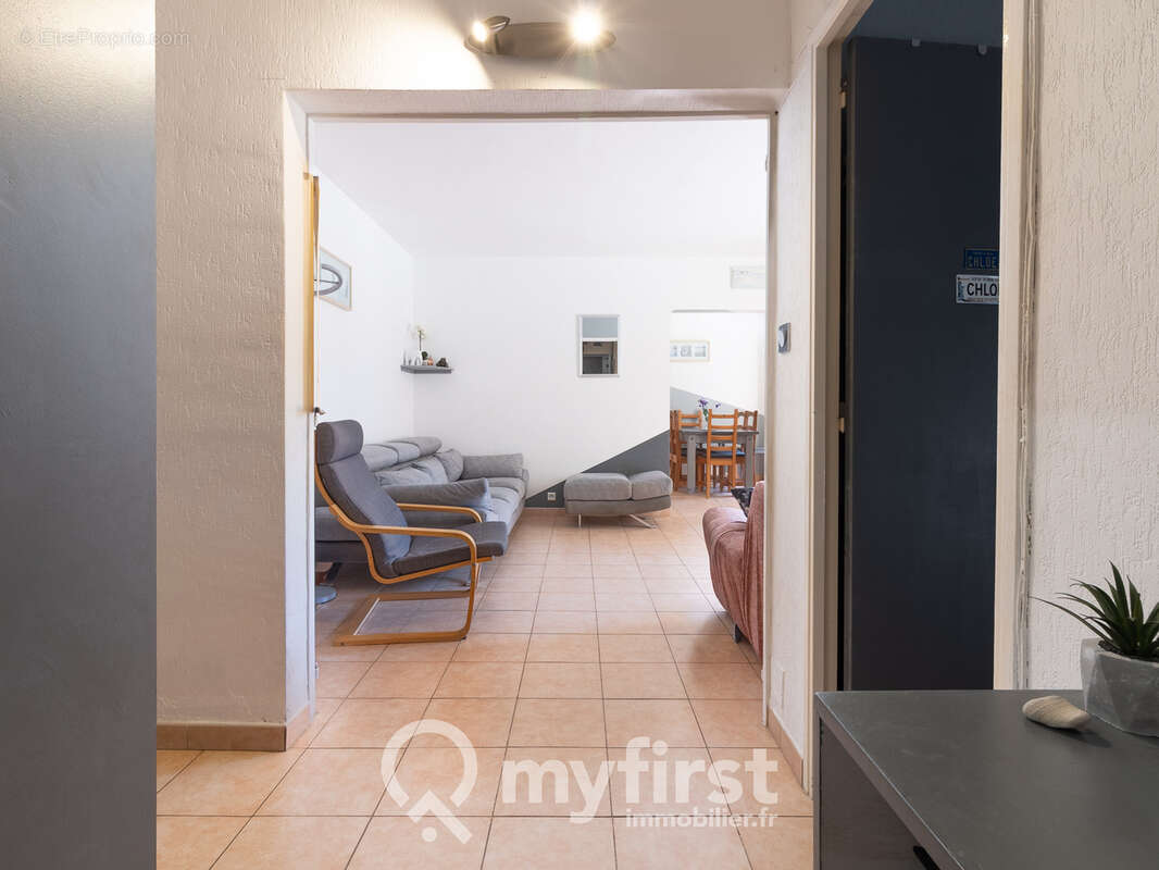 Appartement à LA VALETTE-DU-VAR
