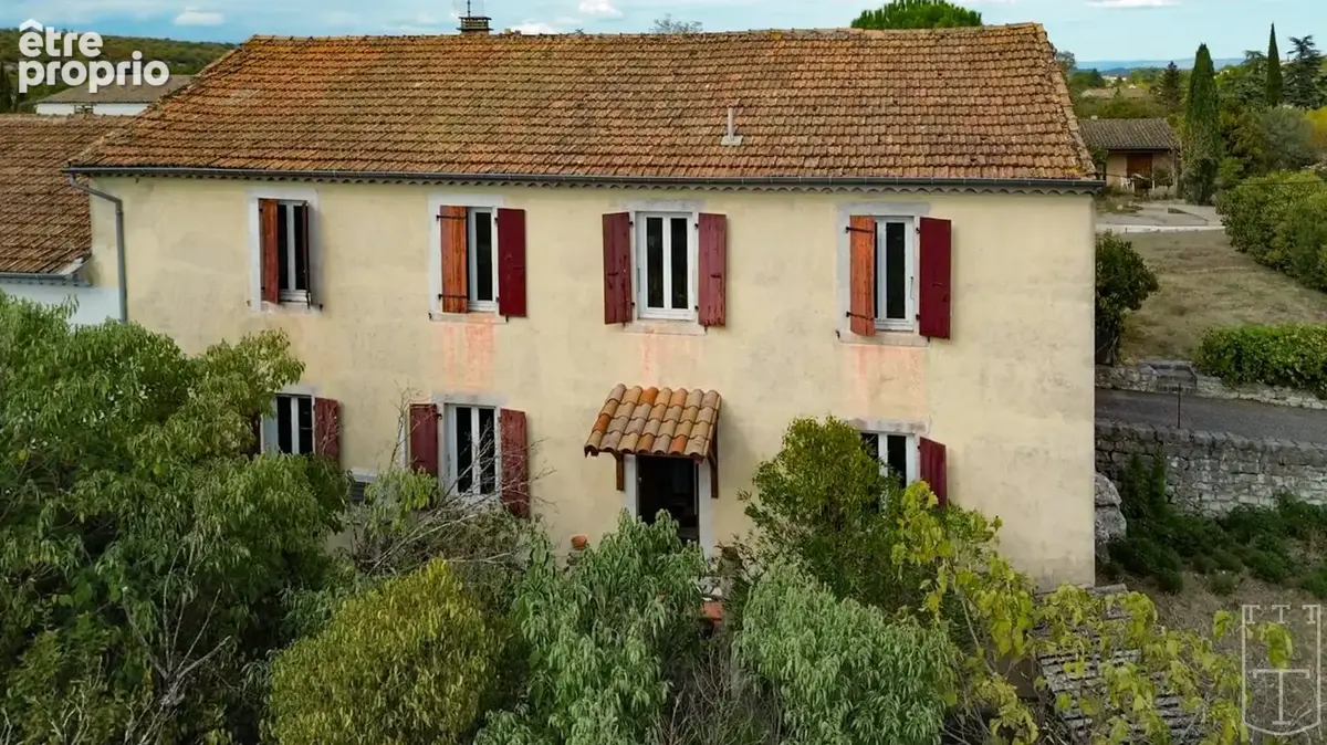 À rénover au cur du village de ruoms - photo 25