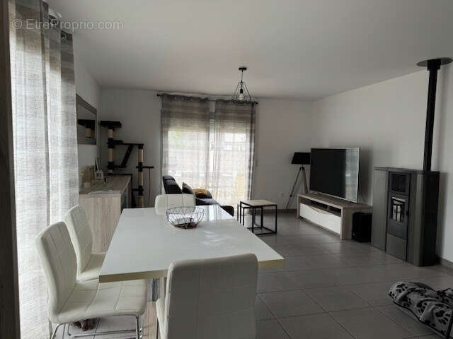 Maison à L'AIGUILLON-SUR-VIE