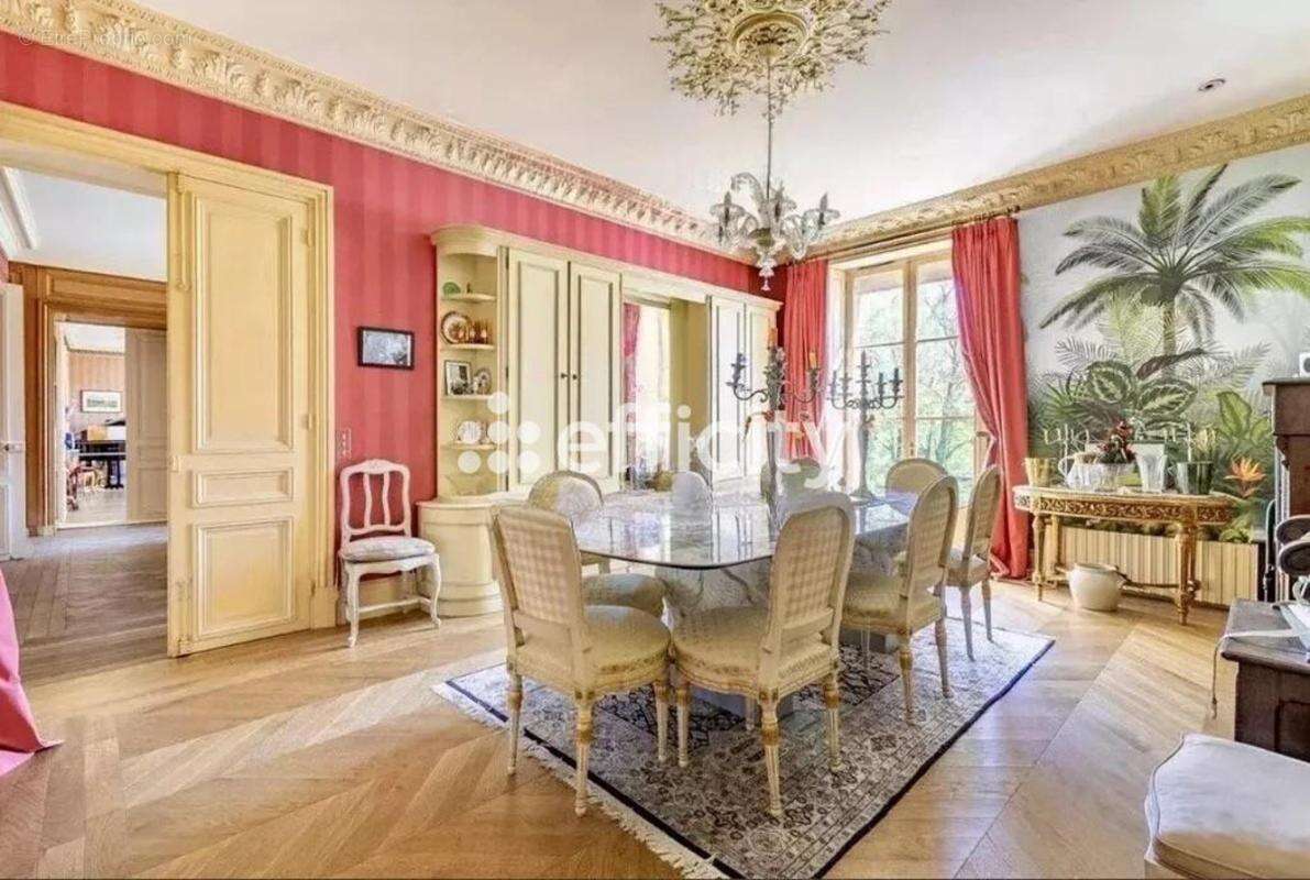 Maison 481 m² à Gouvieux  - photo 15