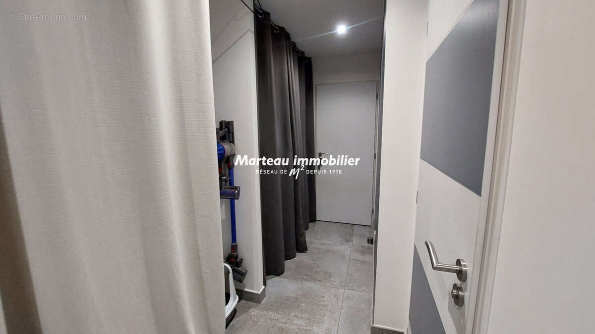 Maison à JOUE-L'ABBE