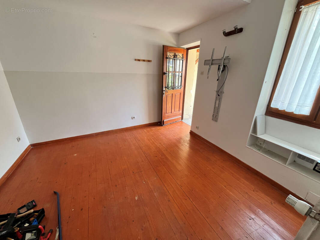 Maison de 4 Pièces avec Jardin - photo 3