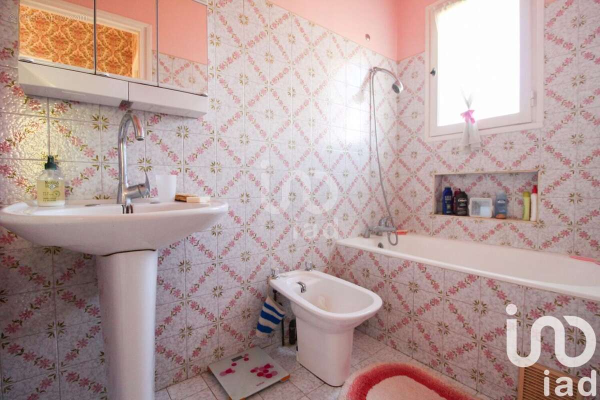 Photo 8 - Maison à SAINT-ROME-DE-CERNON