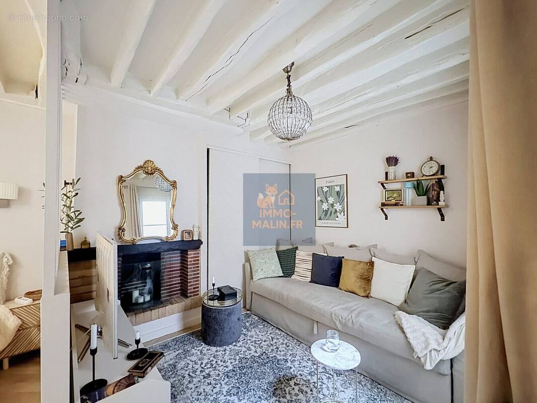 Appartement à PARIS-4E