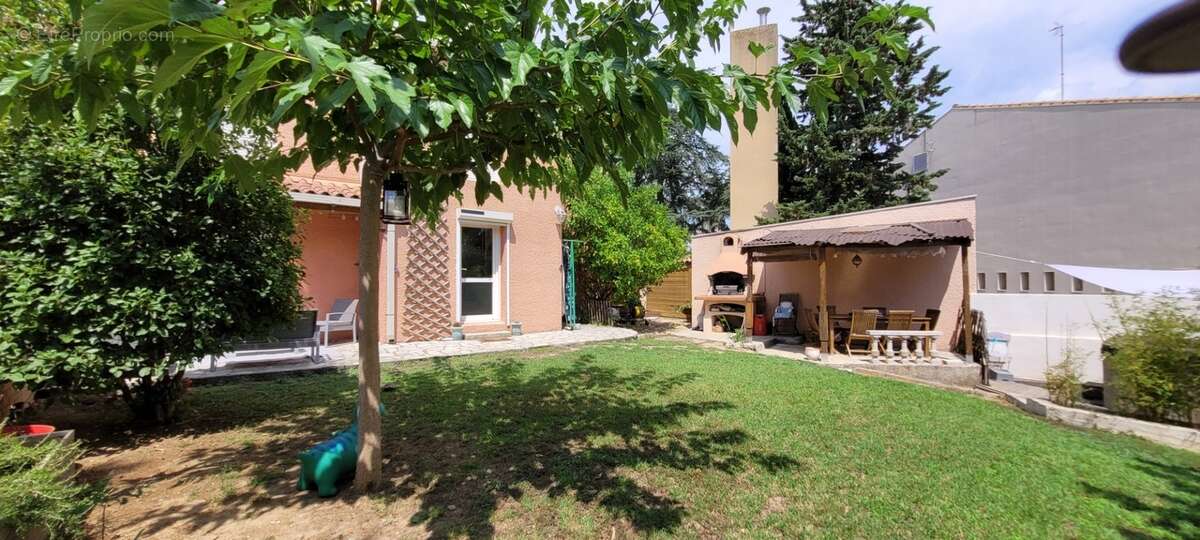 Maison 120 m² à vendre à Lattes Maurin; 4 chambres, jardin, stationnement, proche Montpellier et plages; Hérault 34 - photo 2