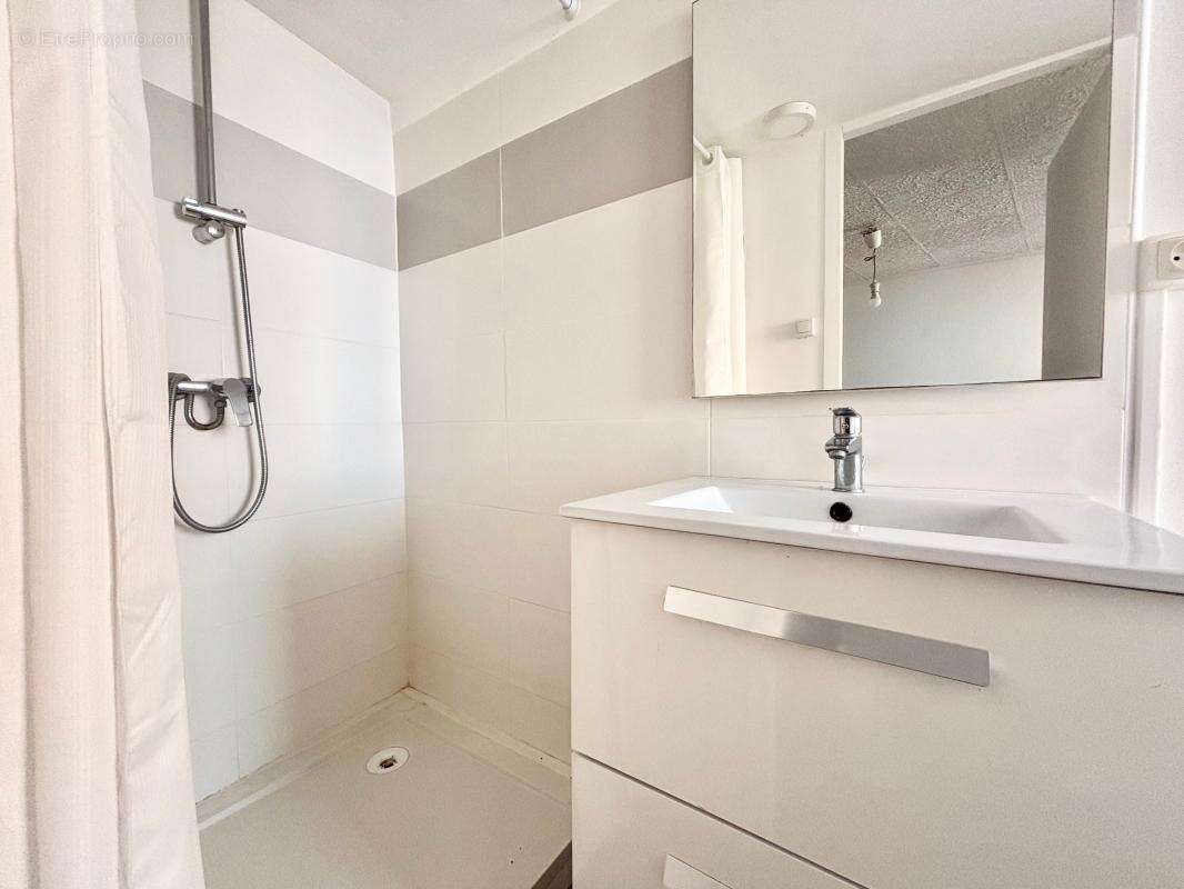 Appartement à SANARY-SUR-MER