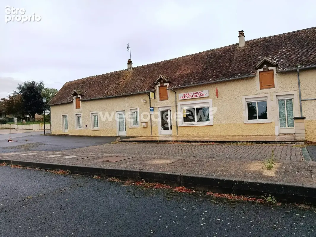 Commerce à LA PEROUILLE