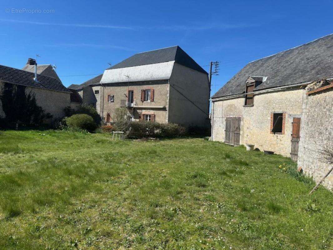 Maison à VIABON