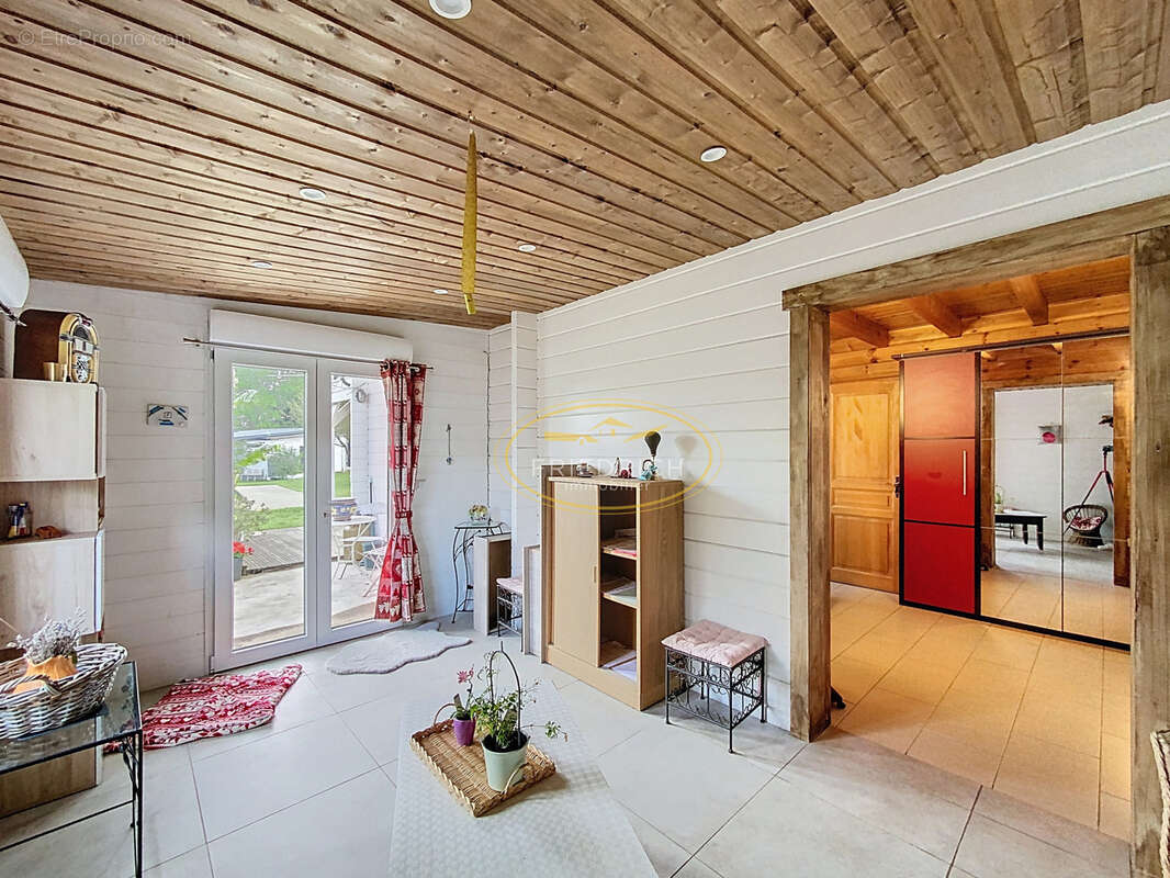 Maison à LEROUVILLE