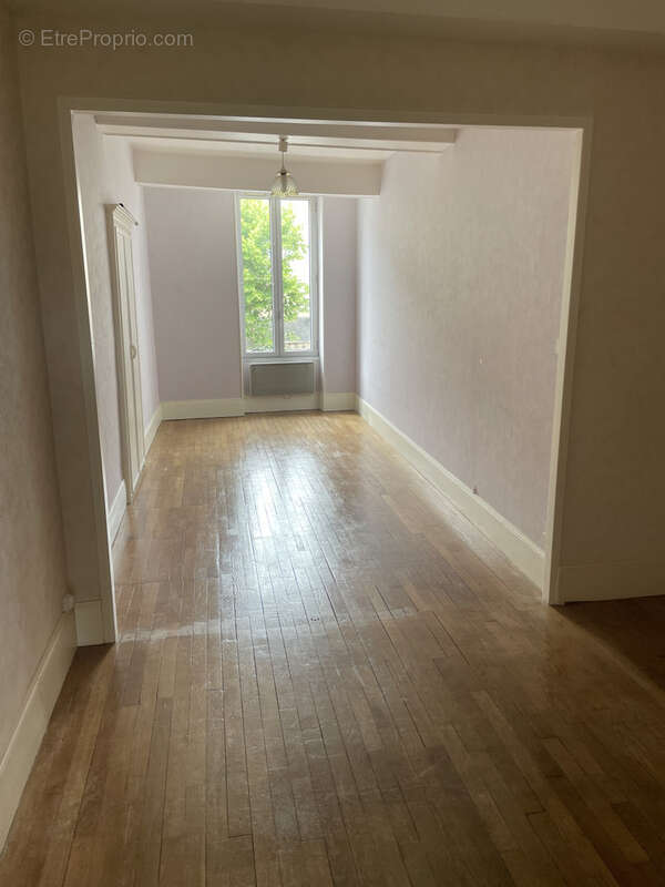 Appartement à BOURBON-LANCY