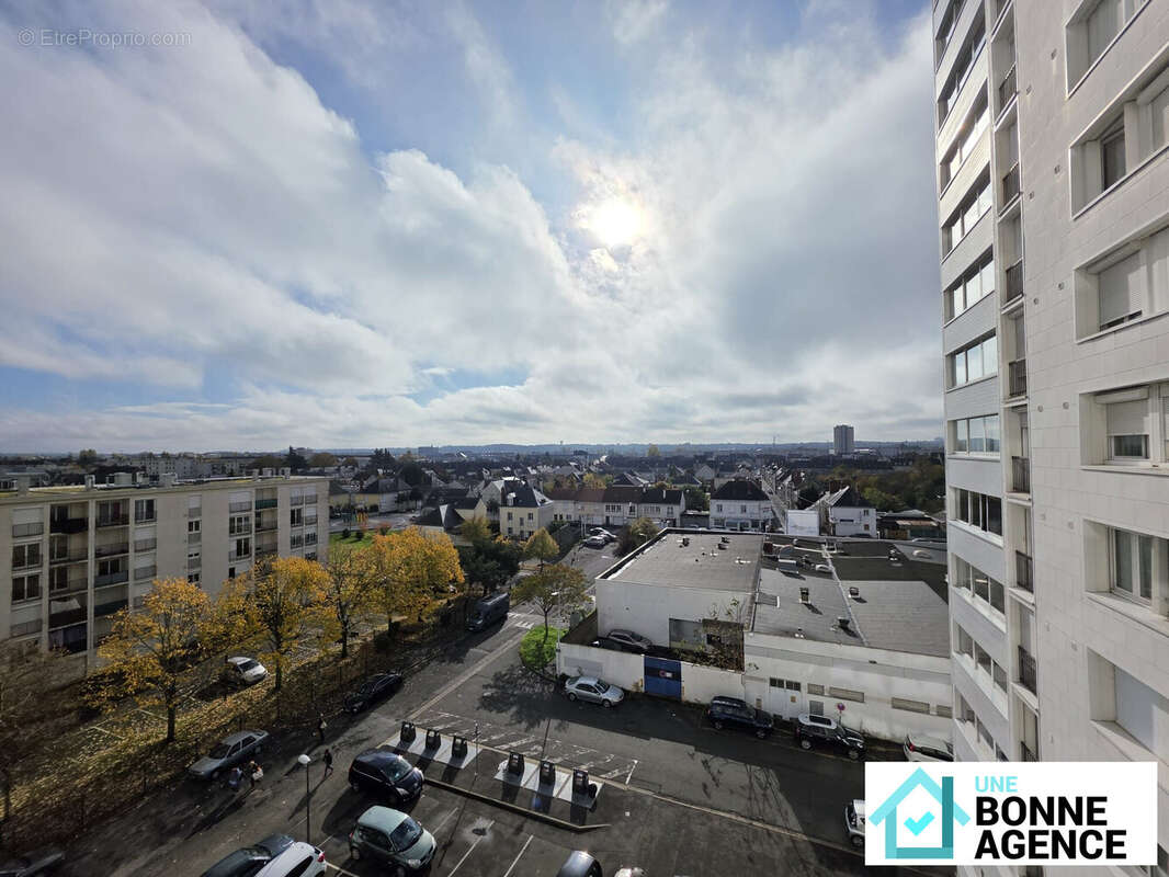 Appartement à SAINT-PIERRE-DES-CORPS